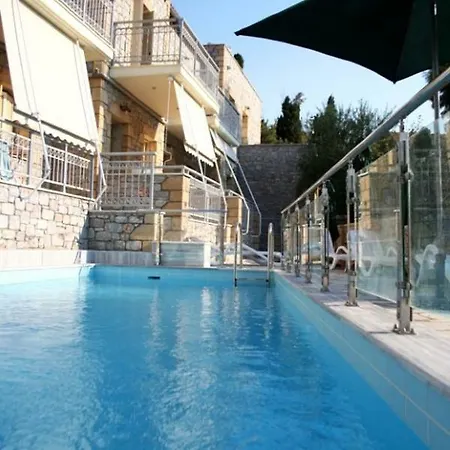 Appartement Manoleas - 8 *